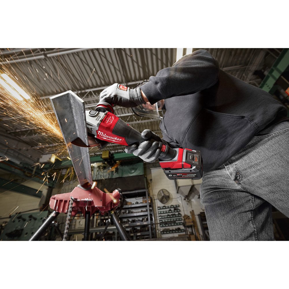accu haakse slijper milwaukee 125mm-10
