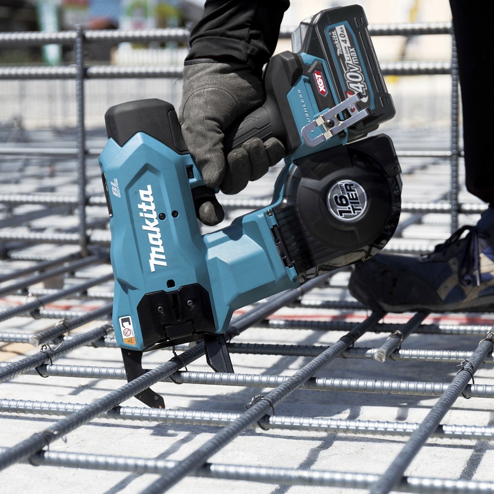 accu vlechtmachine makita-4