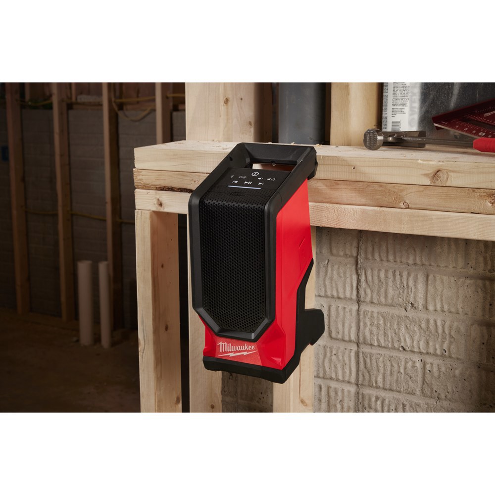 accu speaker bluetooth milwaukee-10