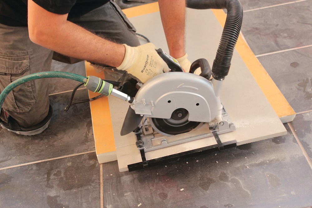 handtegelzaagmachine rubi-14