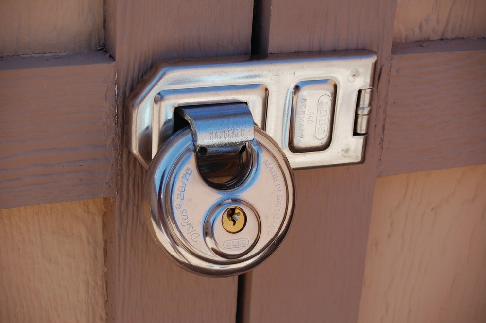 overval elvz abus-4