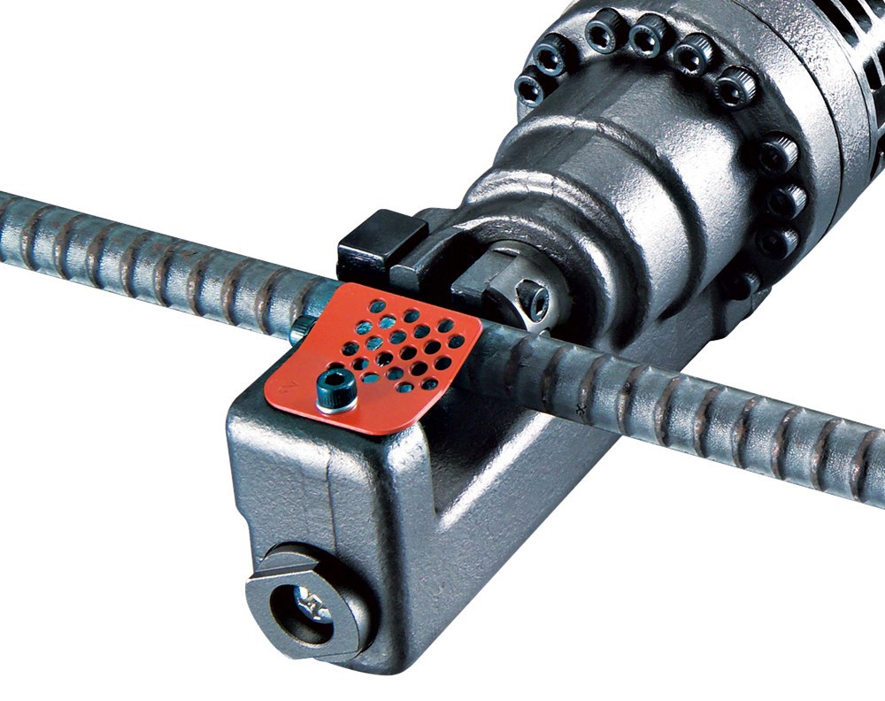 accu betonstaalschaar makita-7