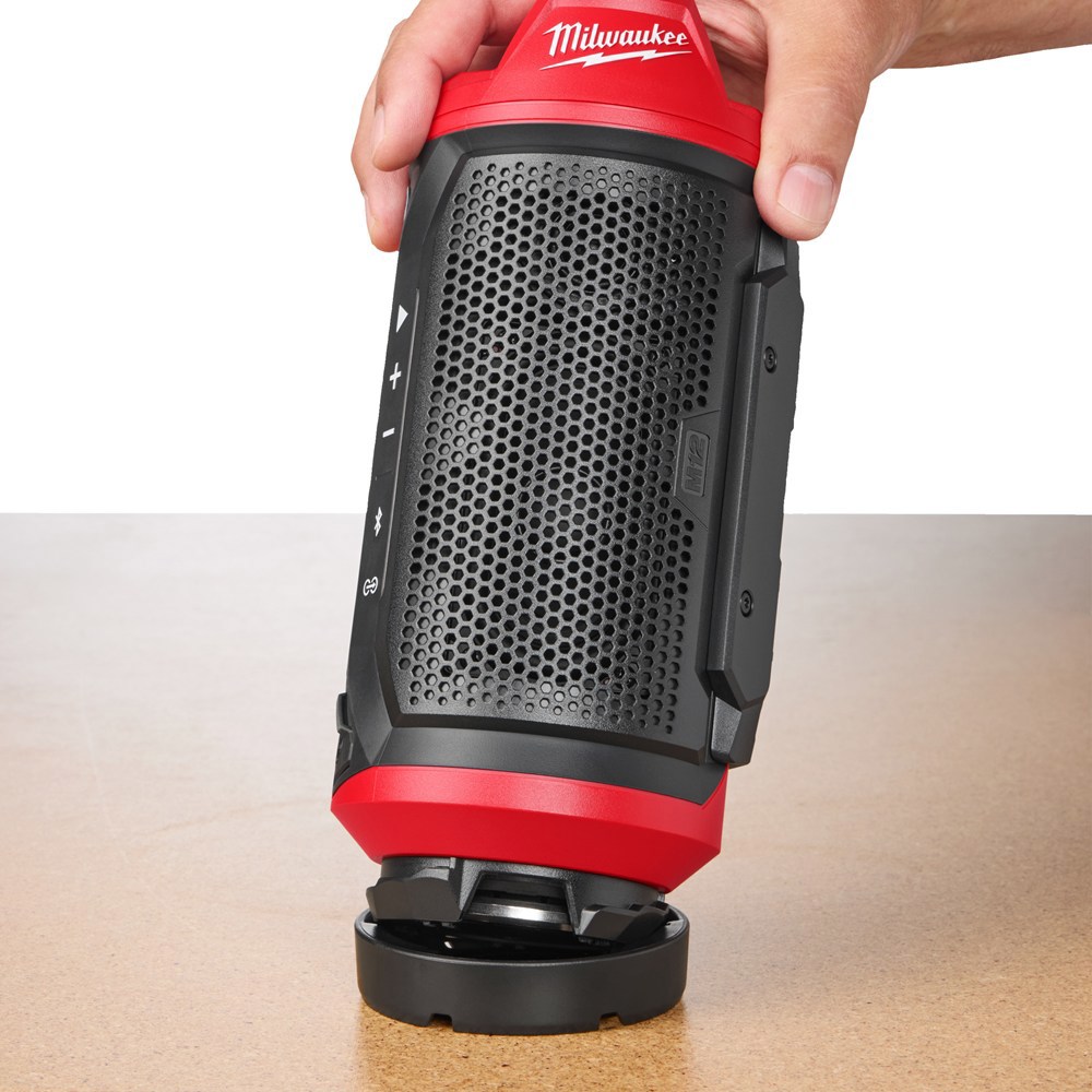 accu speaker bluetooth milwaukee-5