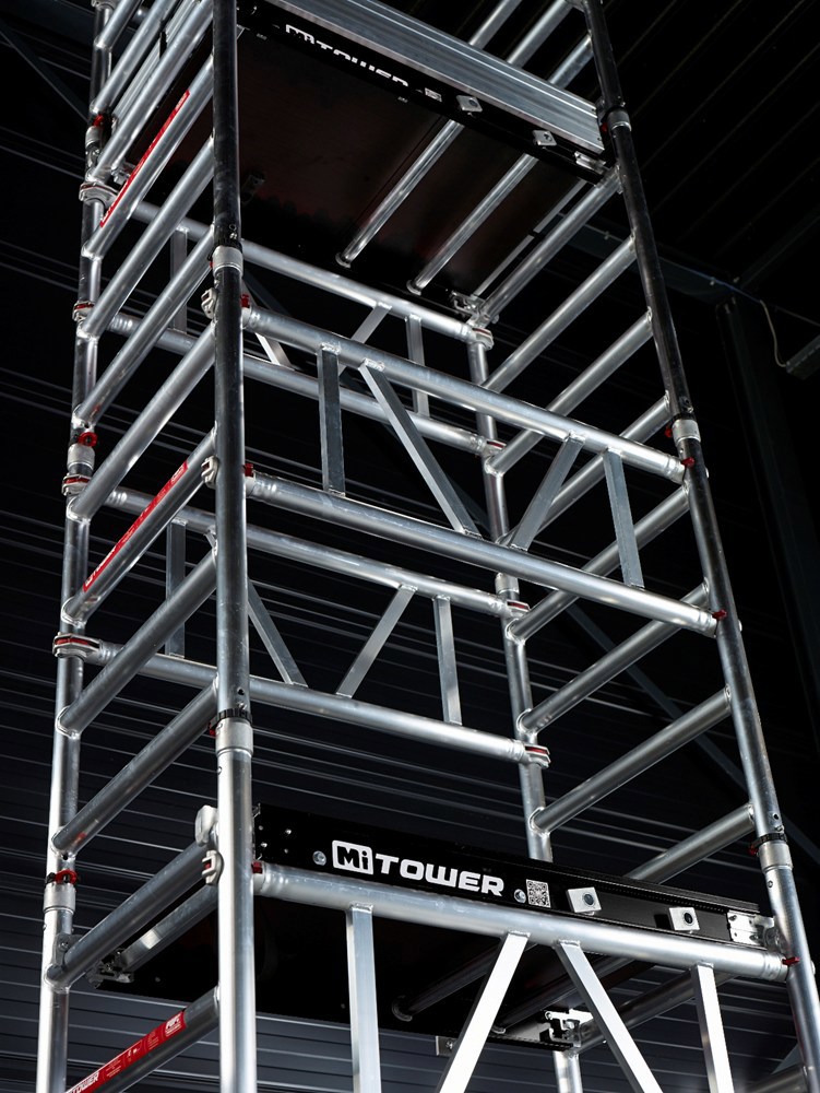 rolsteiger aluminium fiberdeck altrex-10