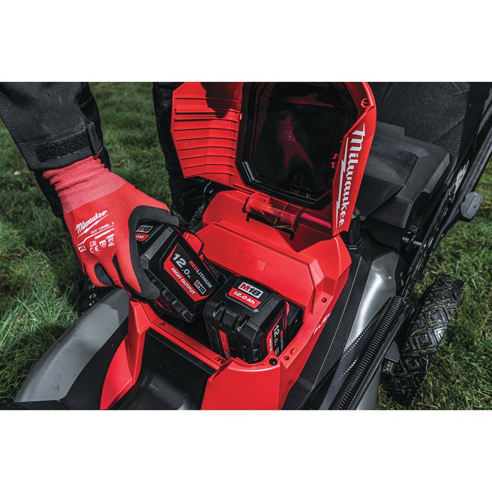 accu grasmaaier milwaukee 530mm-7