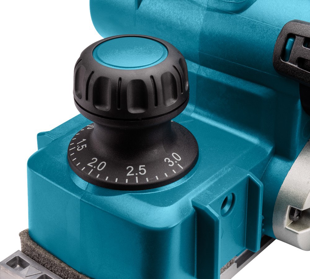 accu schaafmachine makita 82mm-6