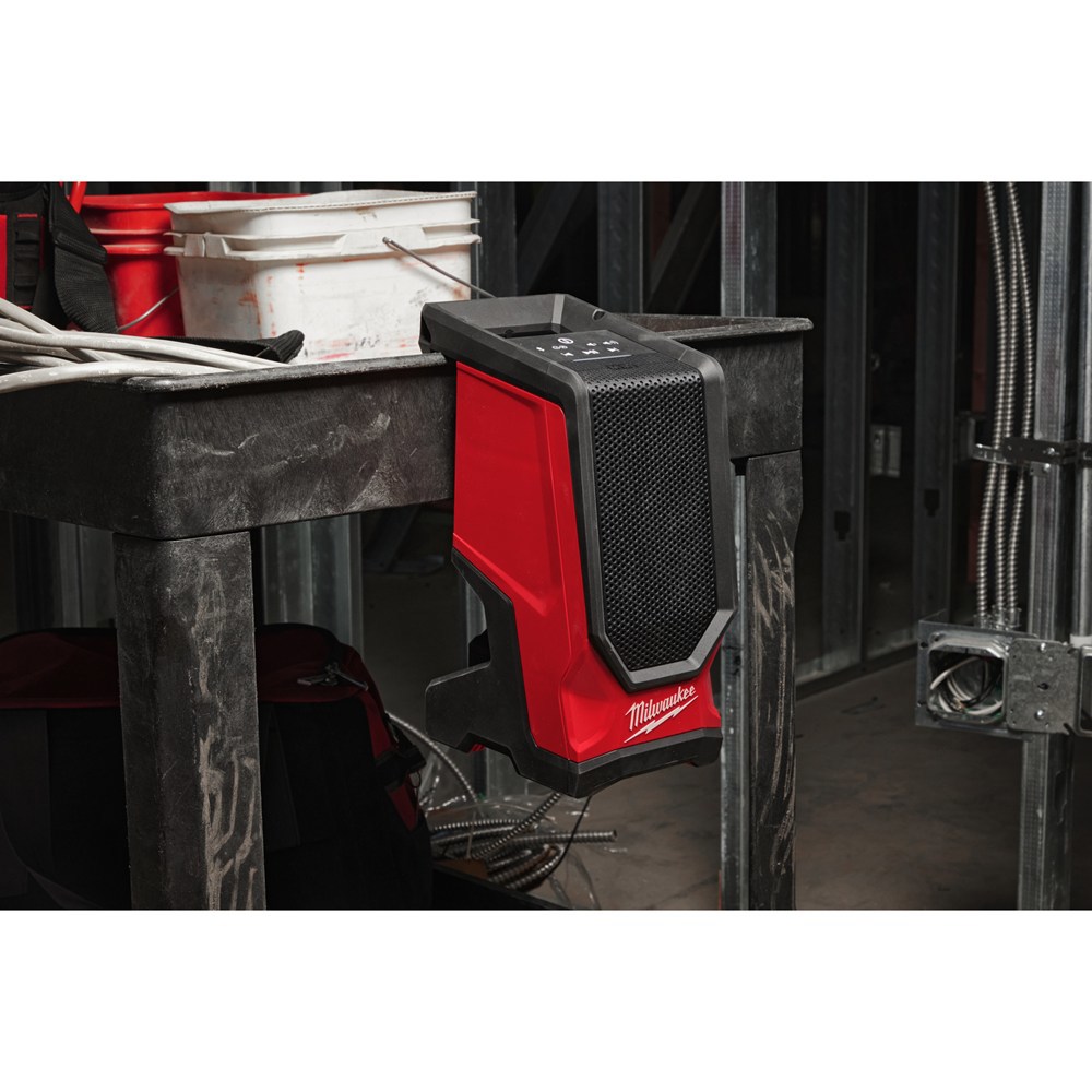 accu speaker bluetooth milwaukee-7