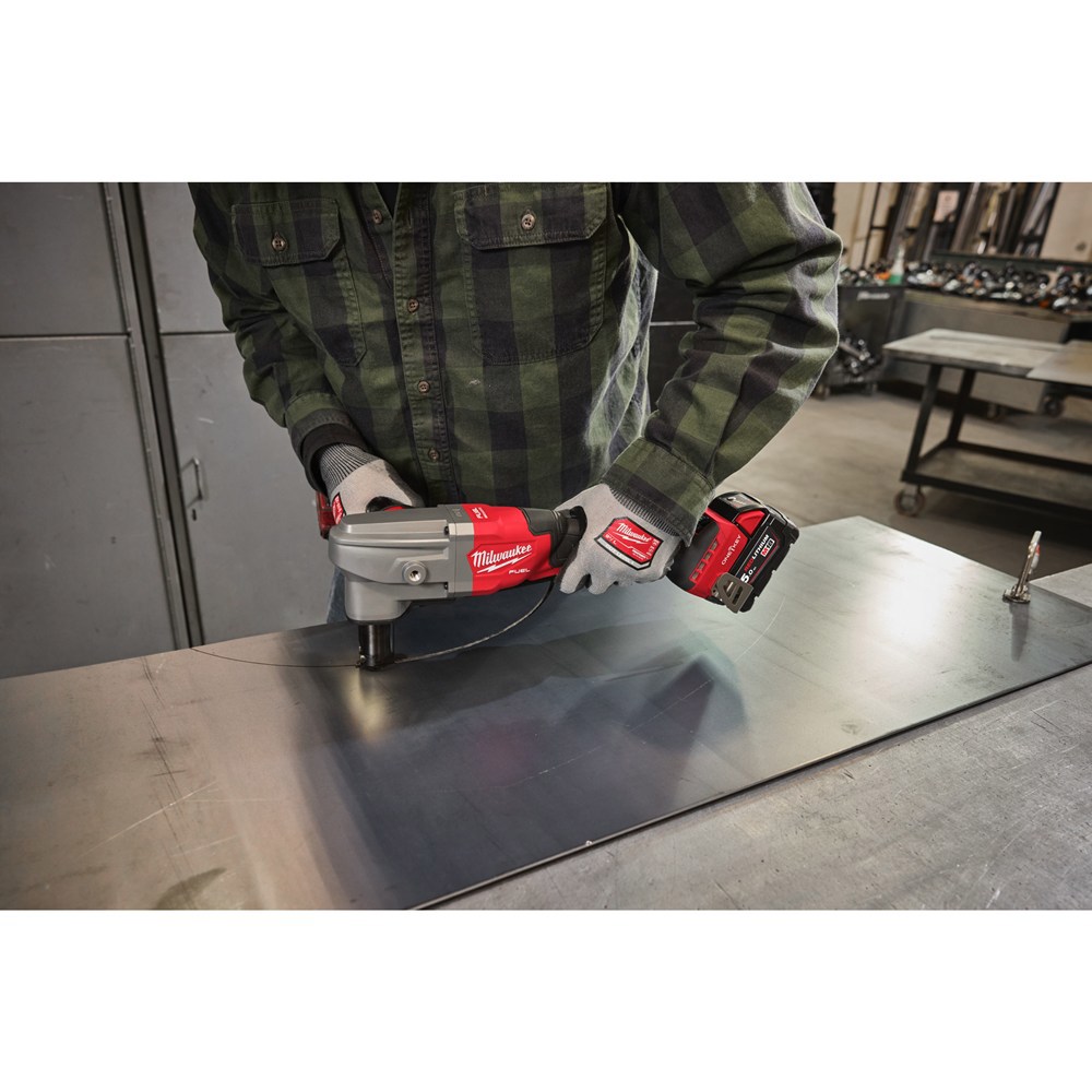 accu knabbelschaarmachine milwaukee-13