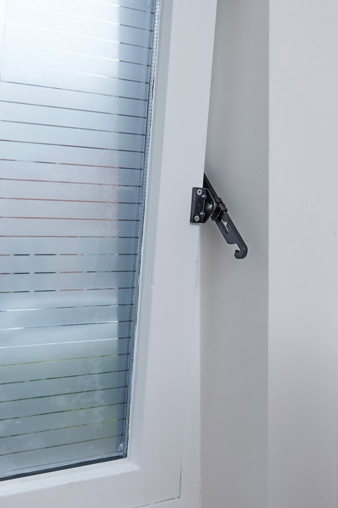 raamuitzetter zwart secumax-3