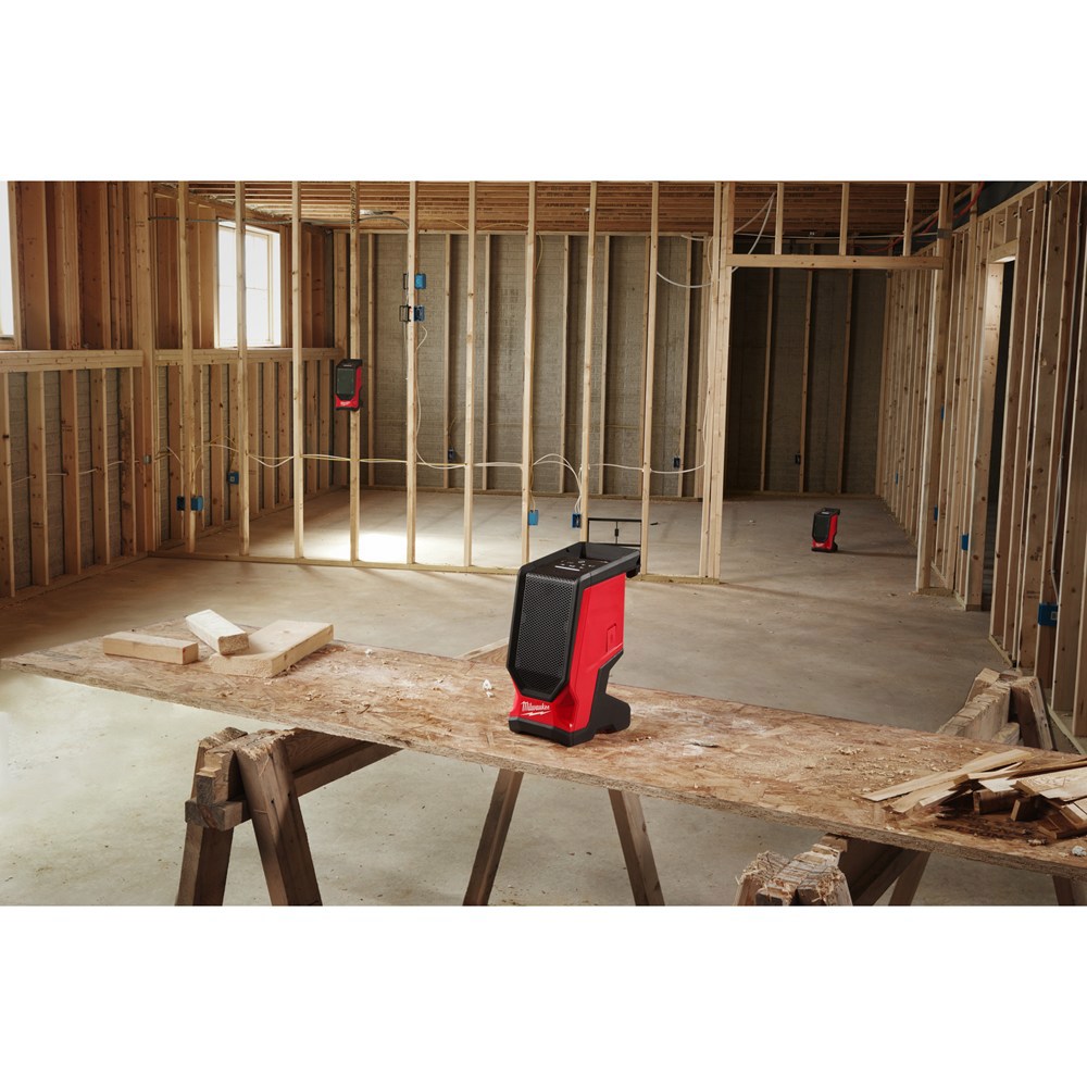 accu speaker bluetooth milwaukee-9