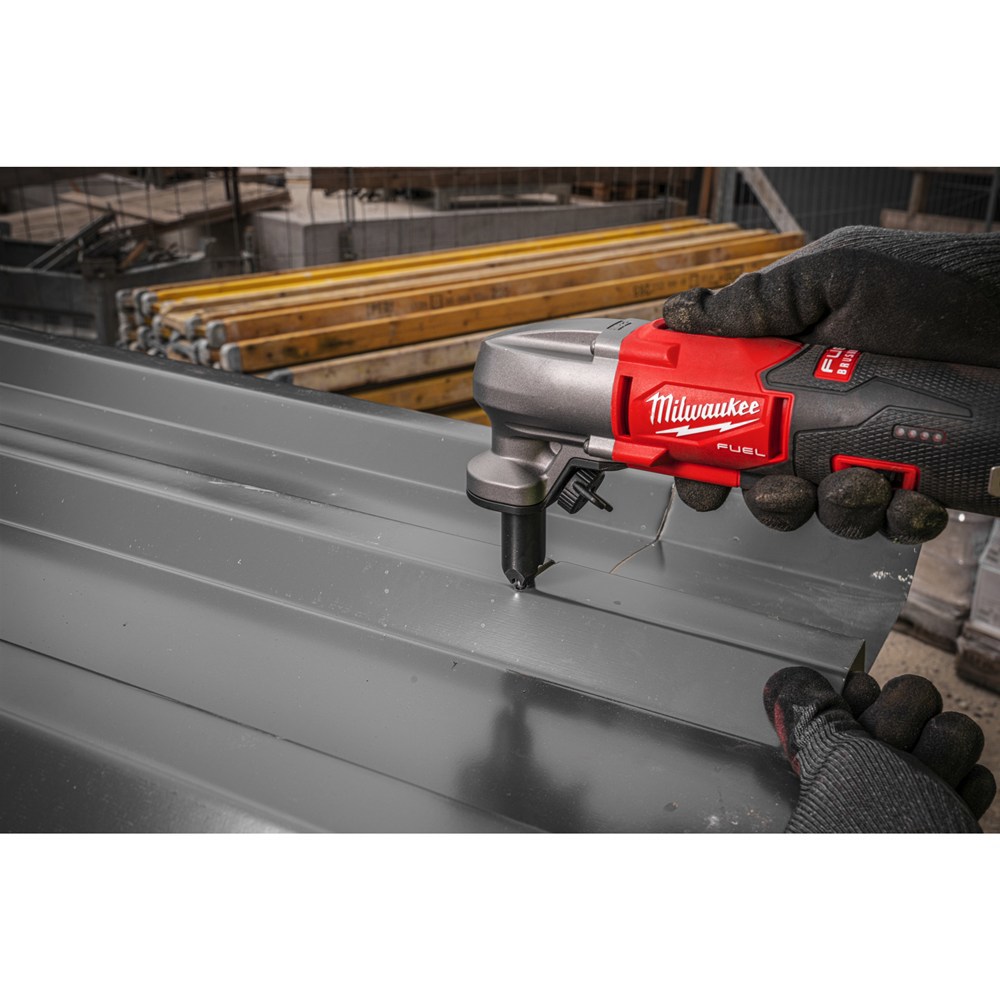 accu knabbelschaarmachine milwaukee-11