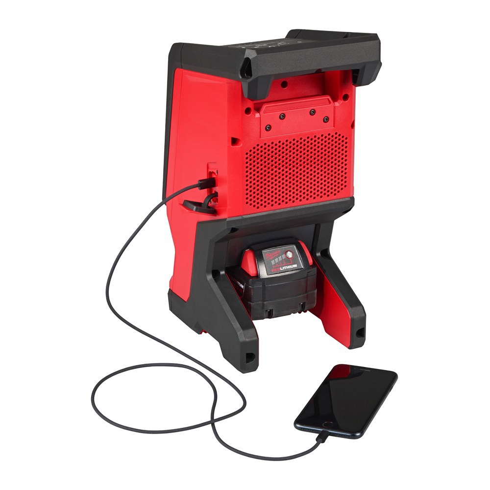 accu speaker bluetooth milwaukee-5