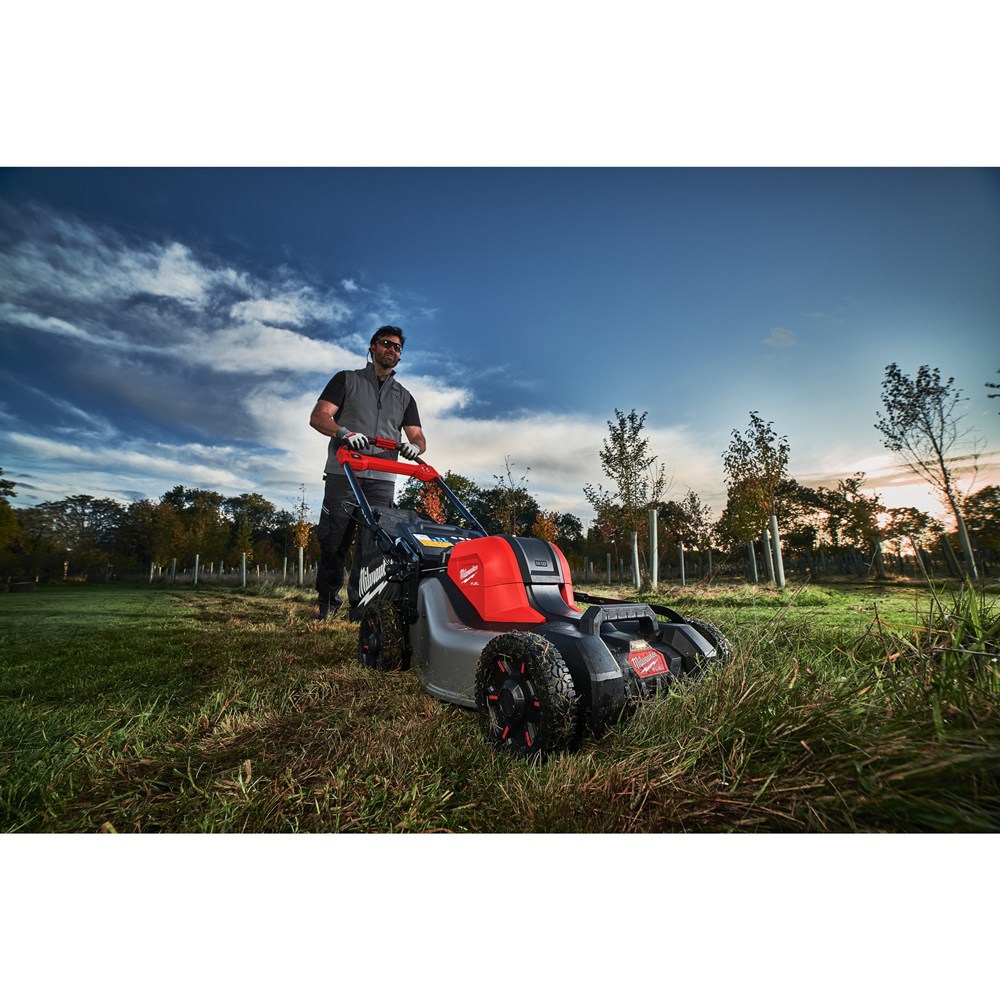 accu grasmaaier milwaukee 460mm-9