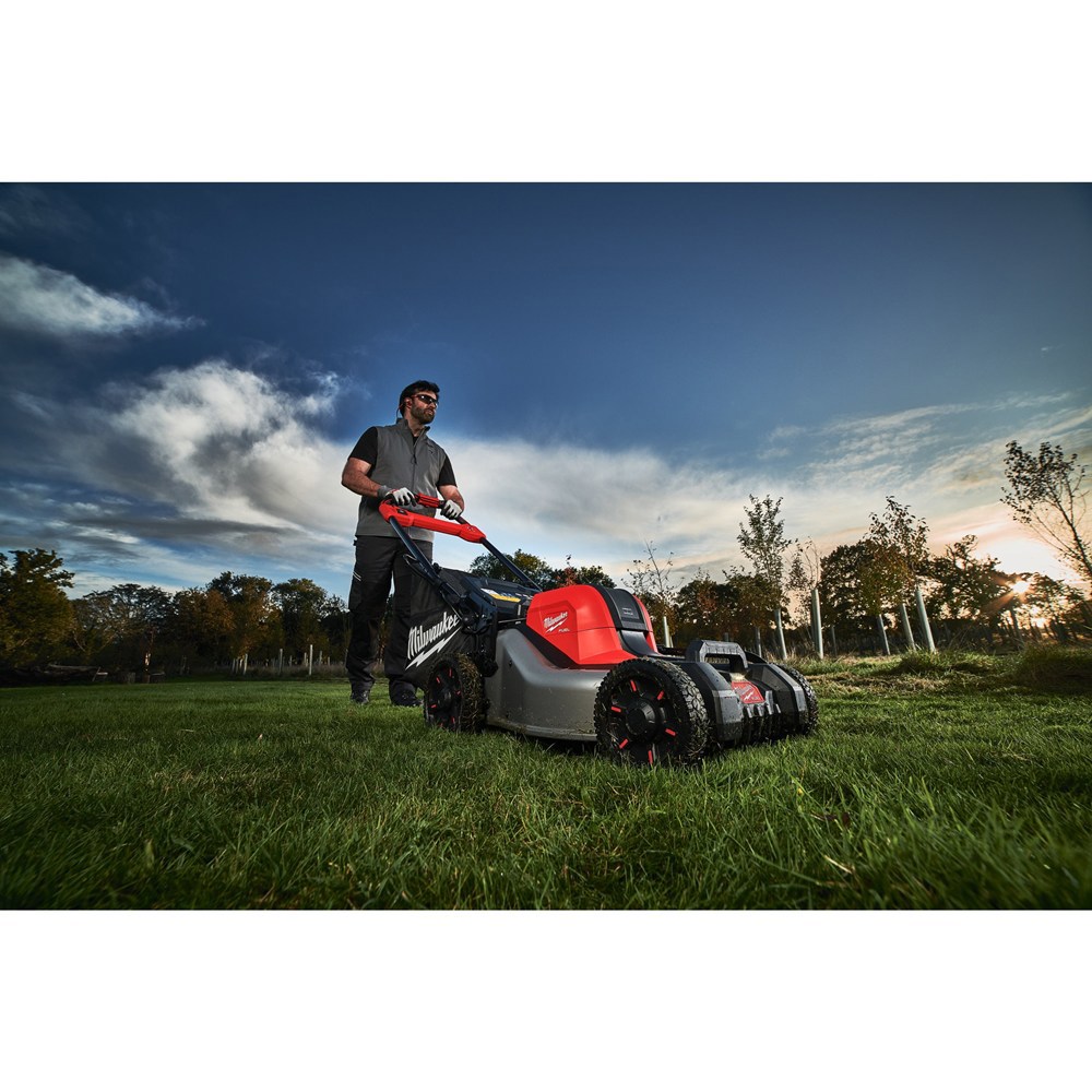 accu grasmaaier milwaukee 460mm-13
